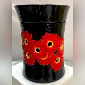 Scentsy Daisies Wax Warmer Retired Black w/ Red Daisy Design Lighted Decor